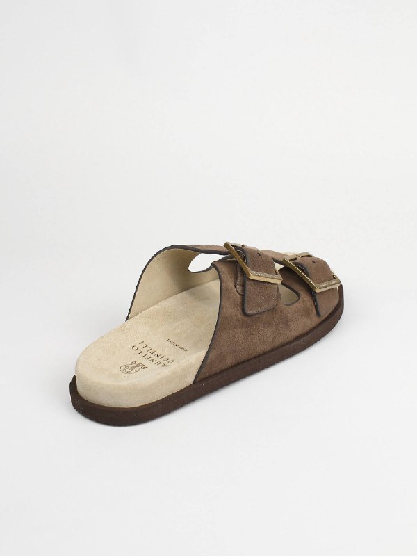 Мужские шлёпанцы Brunello Cucinelli Urban коричневые из замши (широкая подошва) — вид сбоку сзади