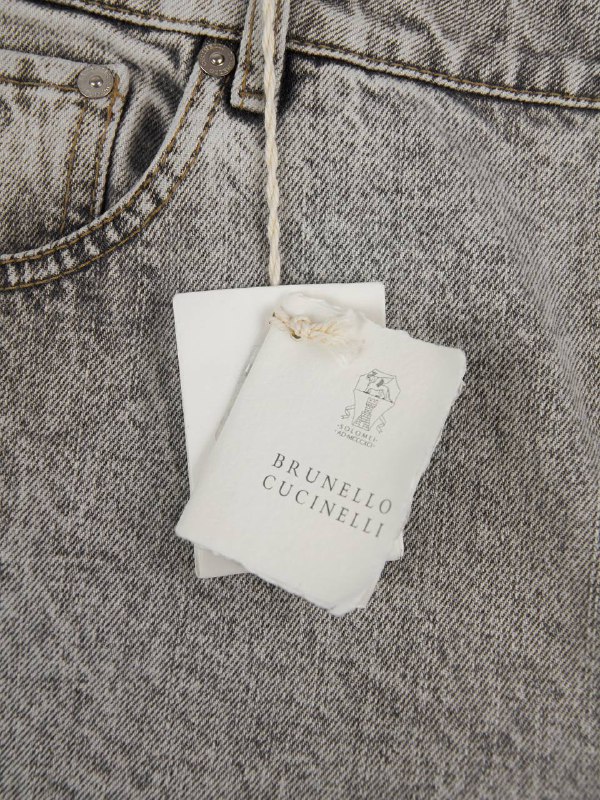 Мужские джинсы Brunello Cucinelli серые Traditional Fit хлопок — фирменная бирка Brunello Cucinelli