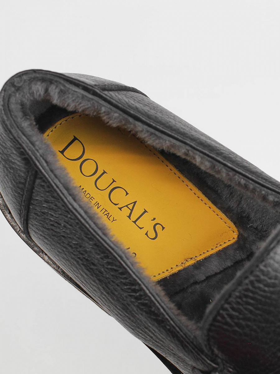 Мужские лоферы Doucal's черные с мехом — фирменная стелька Doucal's