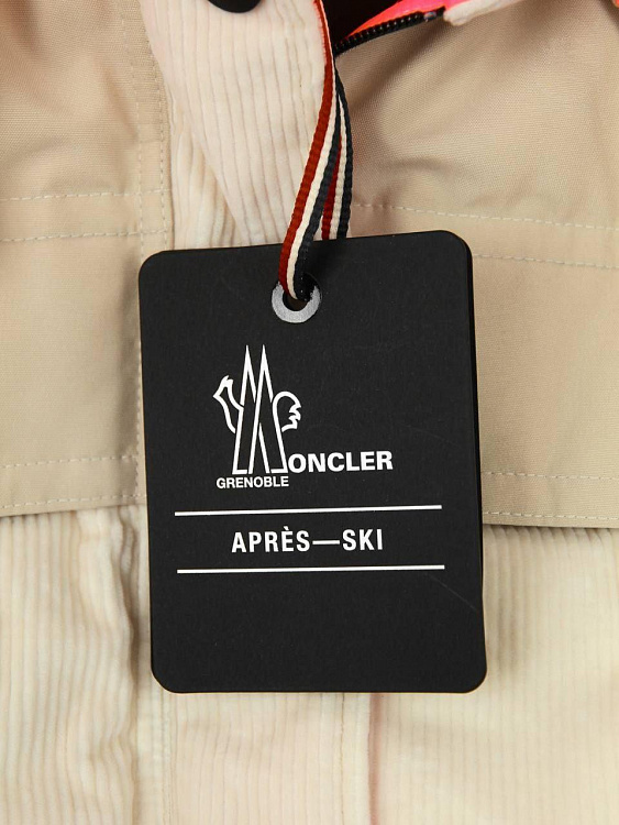 Женский пуховик Moncler Grenoble Tetras из микровельвета молочный Moncler фото 9