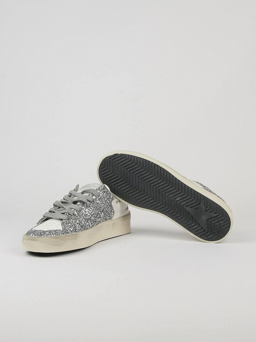 Кеды женские Golden Goose Super-Star серые с серебристым глиттером и звездой — пара кроссовок и подошва