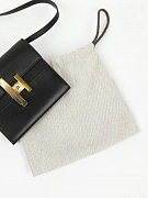 Сумка‑кошелёк женская Hermès Cinhetic To Go Mini чёрная (натуральная кожа) — фирменный пыльник Hermès