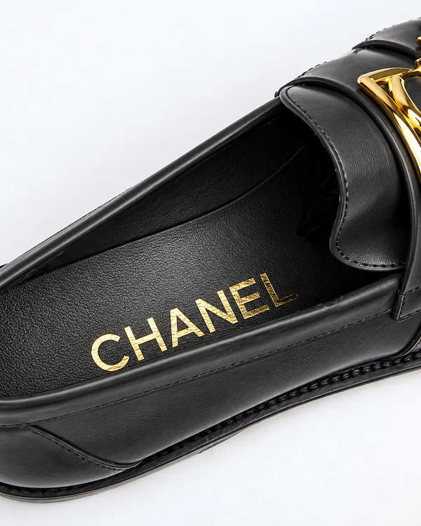 Женские лоферы Chanel темно-серые с белыми вставками, кожа Chanel фото 7