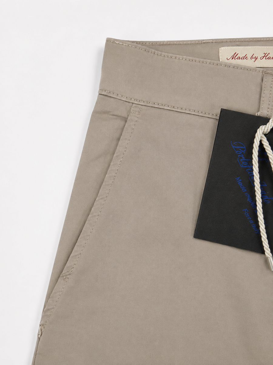 Мужские брюки чинос Portofino Jeans бежевые — боковой карман и пояс