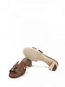 Босоножки женские Hermes Oasis коричневые кожаные с культовым вырезом H Hermes фото 6