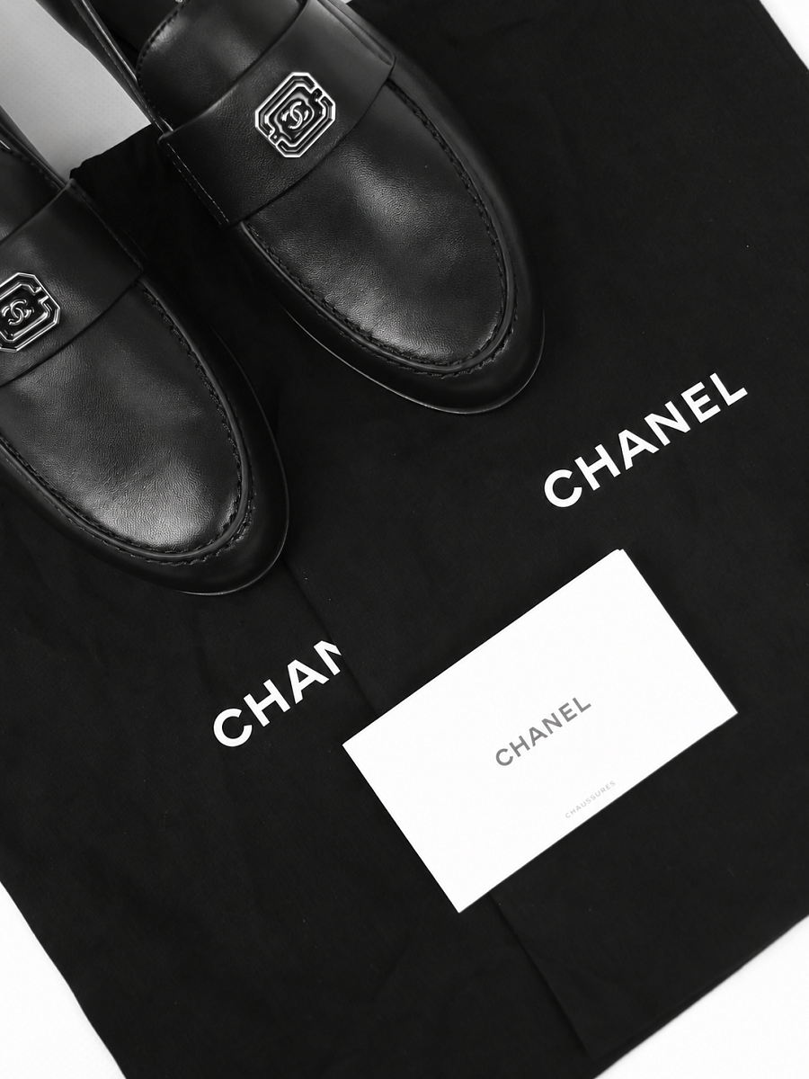 Женские лоферы Chanel черные, кожа — фирменный пыльник chanel