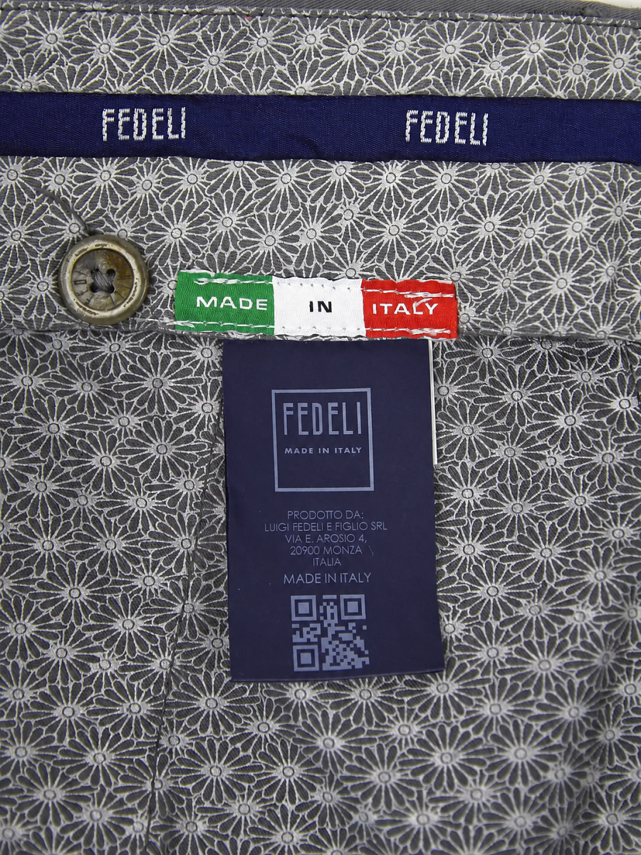 Мужские брюки чинос Fedeli серые, хлопок/эластан — внутренняя отделка и фирменная этикетка FEDELI