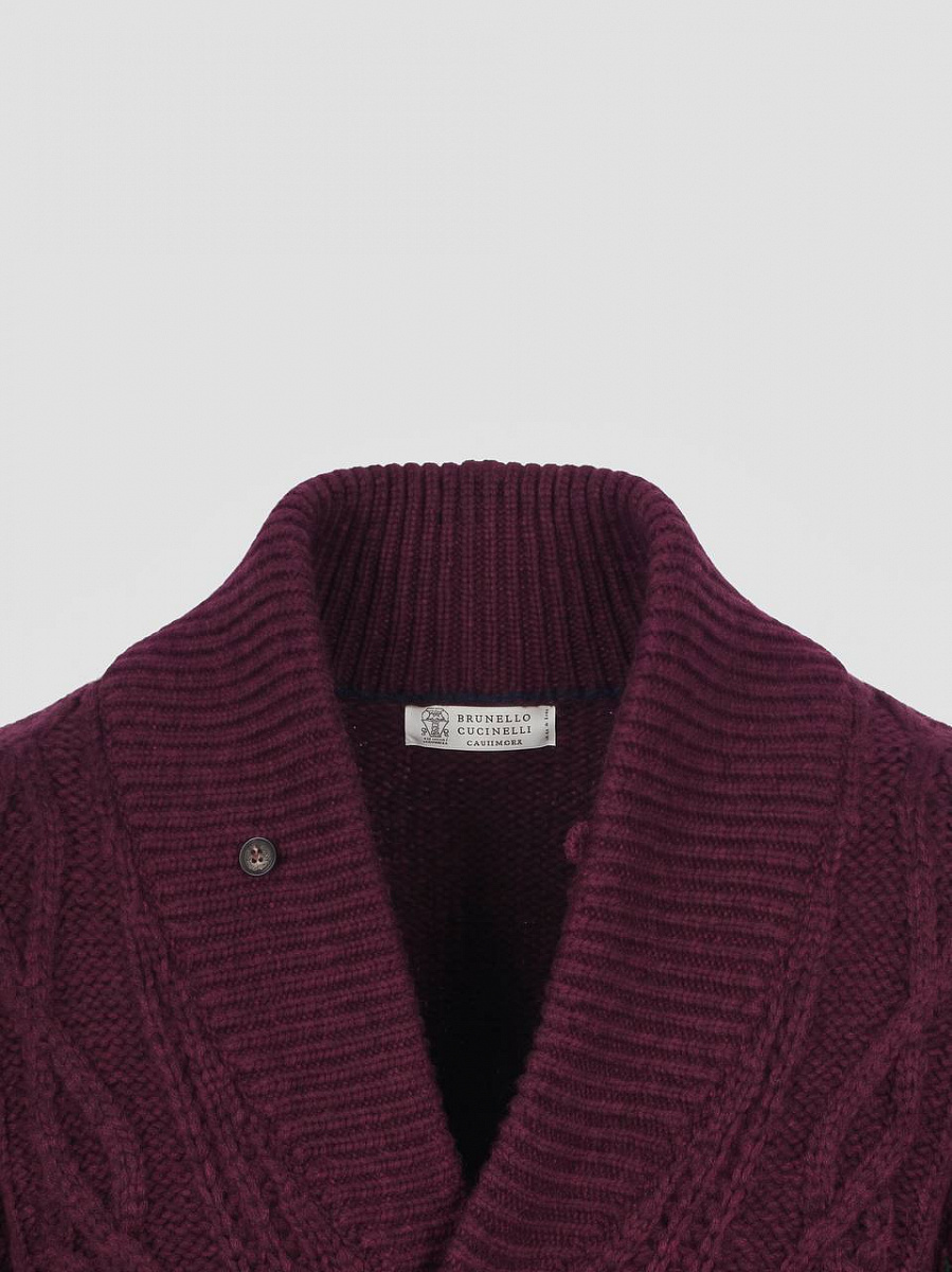 Мужской кардиган Brunello Cucinelli Piuma бургунди, кашемир — воротник-шалька и фирменная этикетка