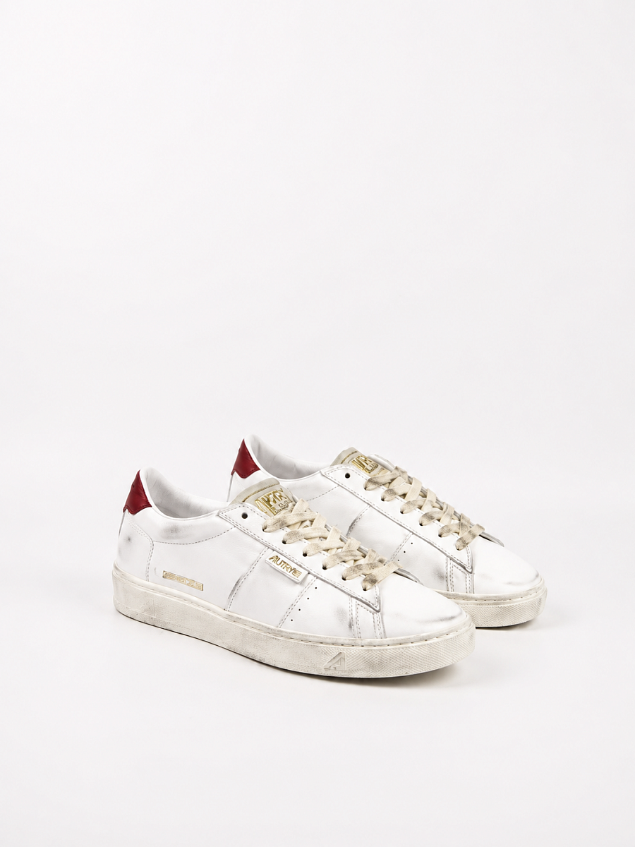 Женские кеды Golden Goose Match Star белые с бордовым задником