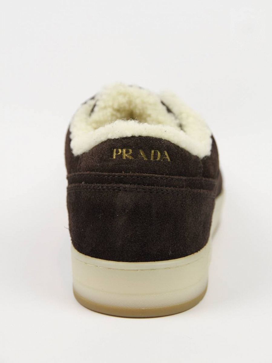 Мужские зимние кеды Prada Downtown мех-замша — вид сзади