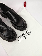 Женские лоферы Alexander McQueen, кожа — фирменный пыльник Alexander McQueen