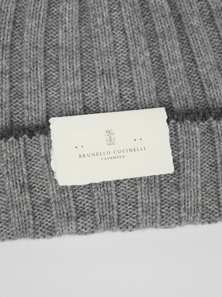 Мужская шапка Brunello Cucinelli серая, кашемир — декоративная отделка и фирменная бирка