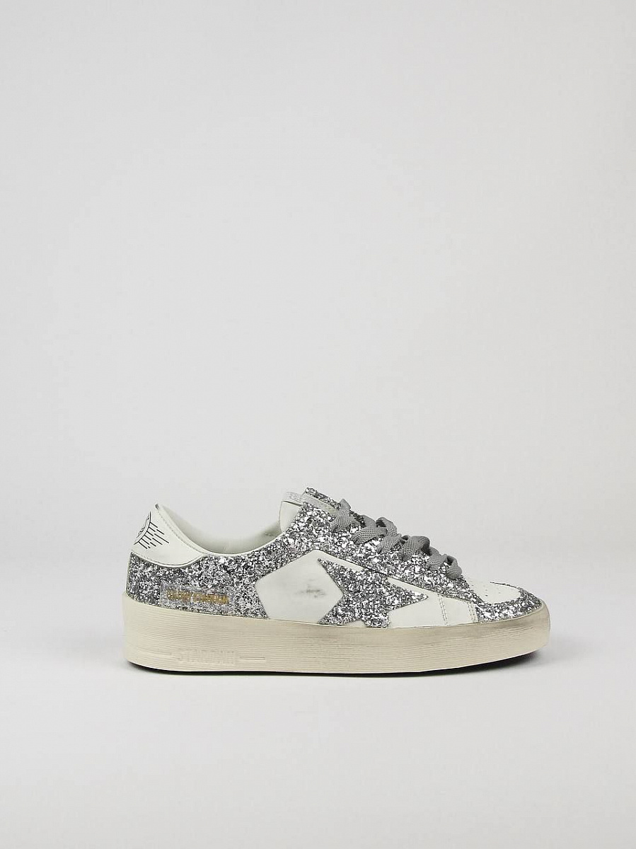 Кеды женские Golden Goose Super-Star серые с серебристым глиттером и звездой — вид сбоку