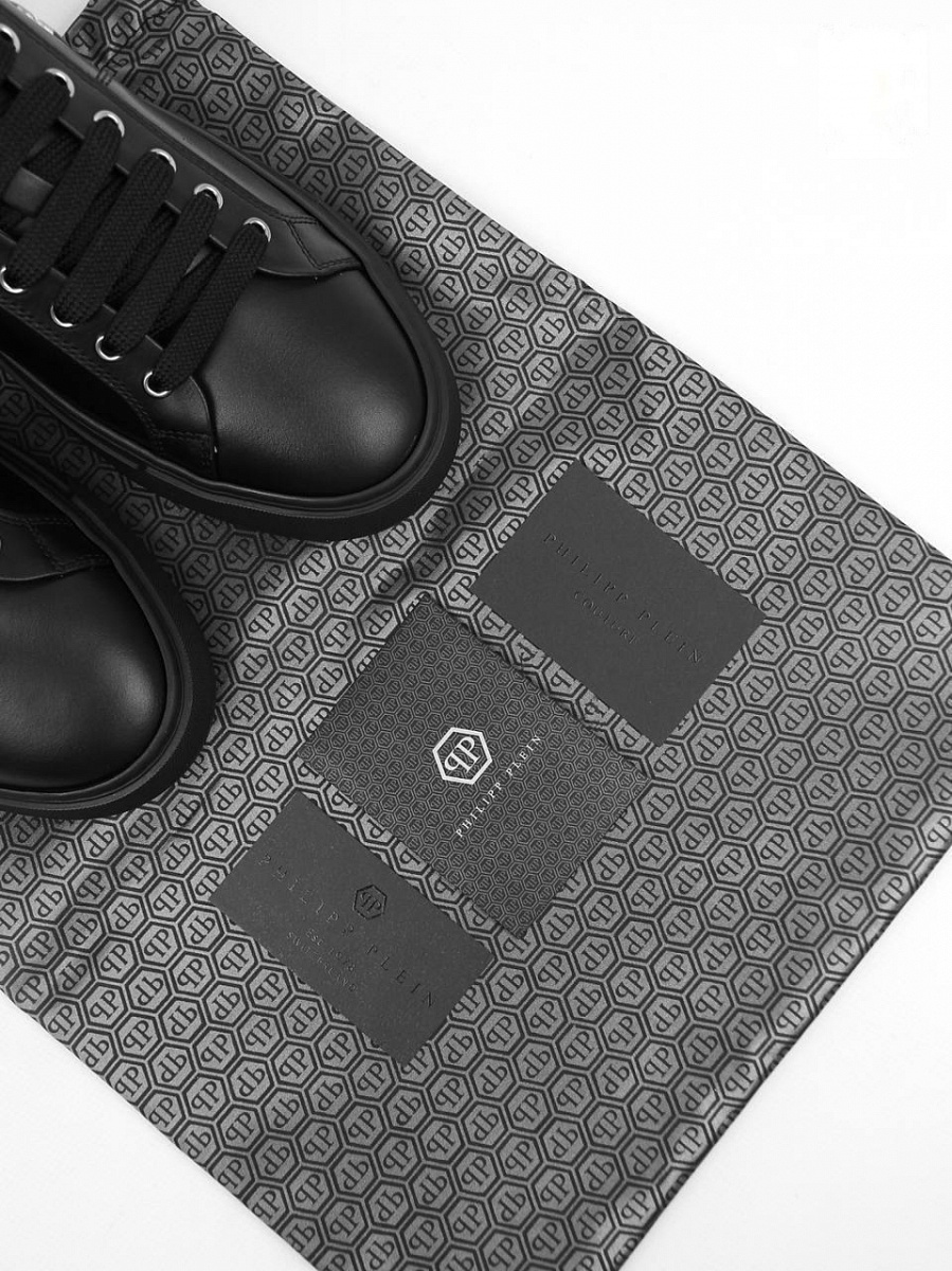 Мужские кожаные кеды Philipp Plein черные — фирменный пыльник Philipp Plein