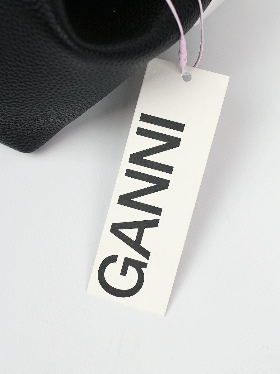 Женская сумка Ganni Bou Bag черная — фирменная бирка GANNI