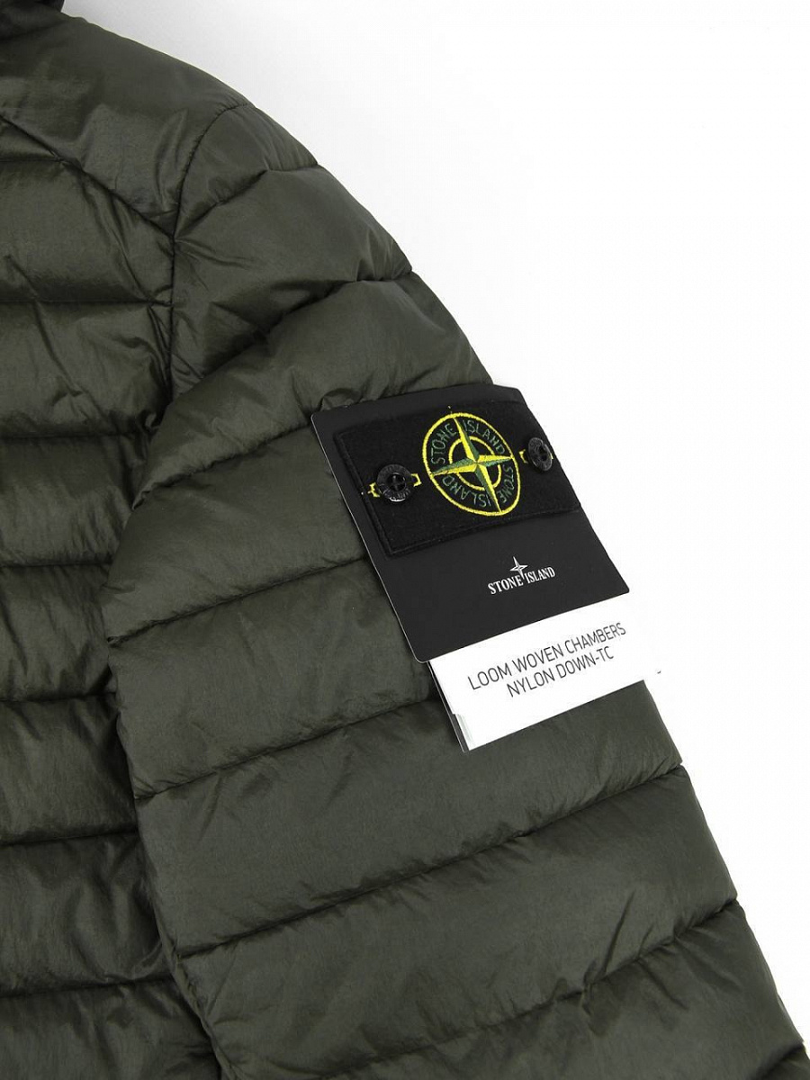 Мужская пуховик Stone Island хаки, полиамид/пух — фирменный патч Stone Island и бирки
