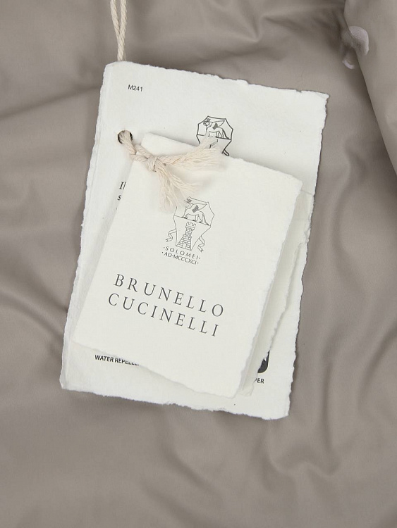 Мужской пуховый жилет Brunello Cucinelli коричневый Brunello Cucinelli фото 6