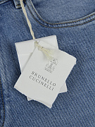 Джинсы мужские Brunello Cucinelli Iconic Fit голубые — фирменная бирка Brunello Cucinelli