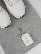 Мужские кроссовки Brunello Cucinelli текстильные белые — фирменный пыльник Brunello Cucinelli